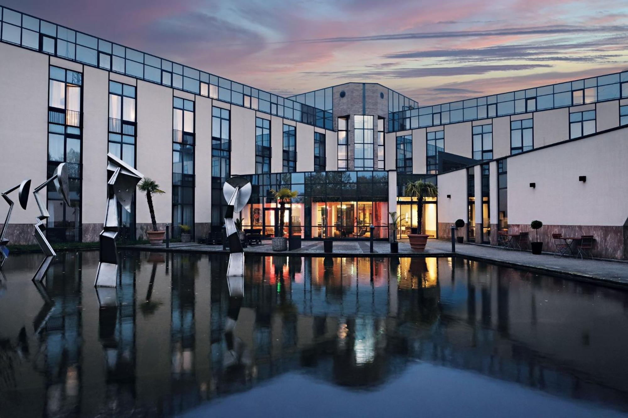 Four Ratingen Dusseldorf Airport Hotel Exterior photo